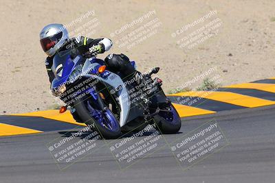 media/Oct-09-2022-SoCal Trackdays (Sun) [[95640aeeb6]]/Turns 9 and 10 (1050am)/